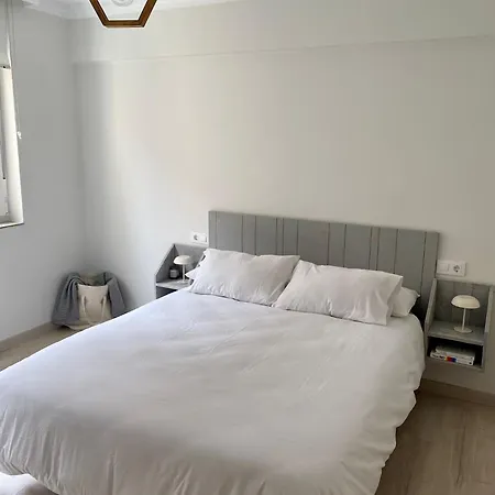 Piso Ayuntamiento Apartment